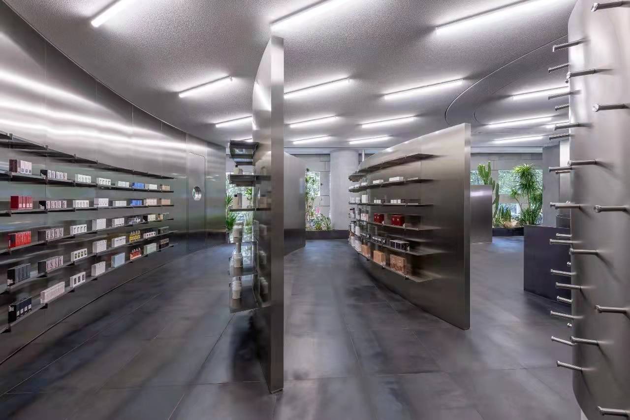 仓储式美妆店设计